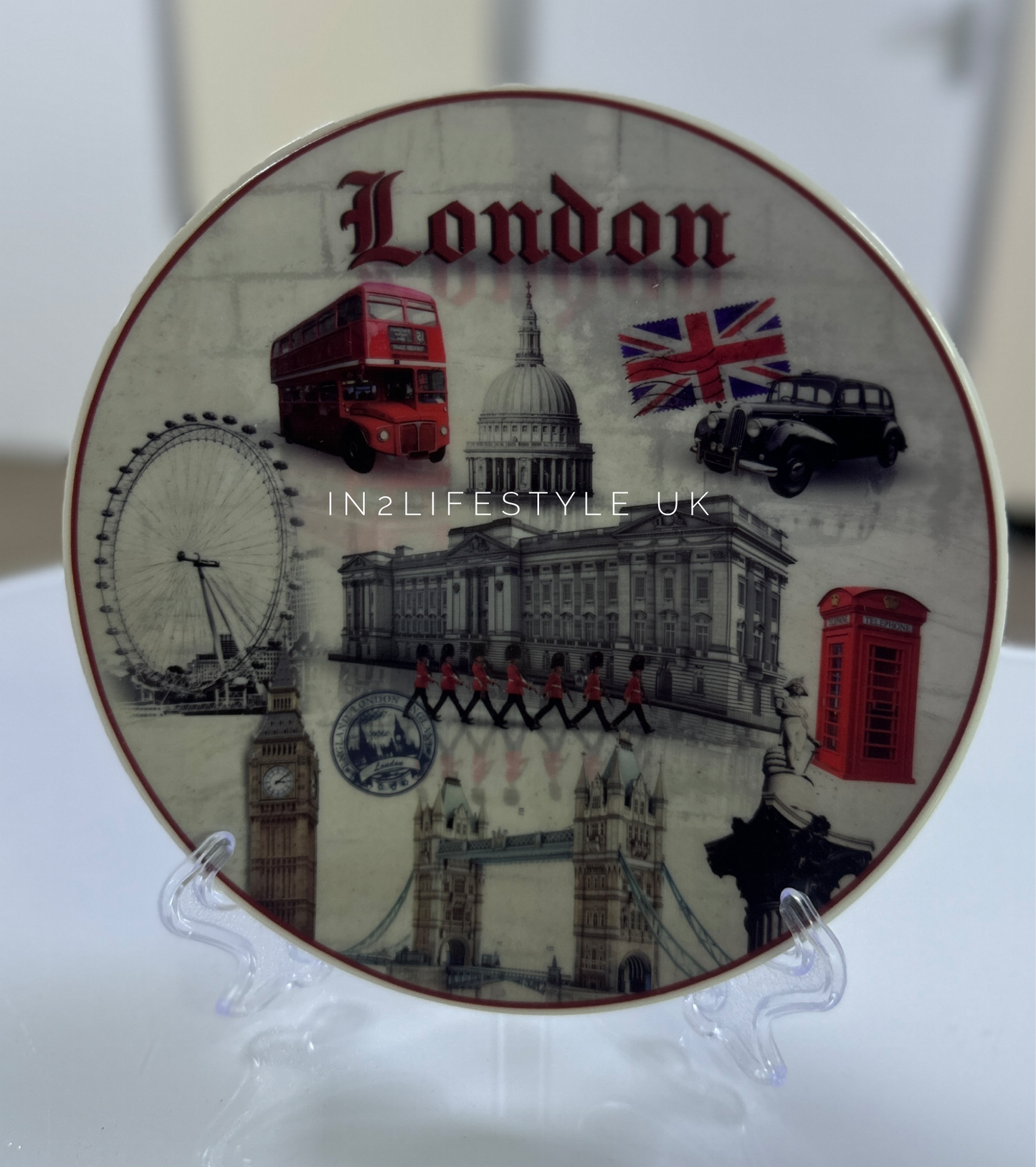 20cm / 8” London Ceramic Plate Display