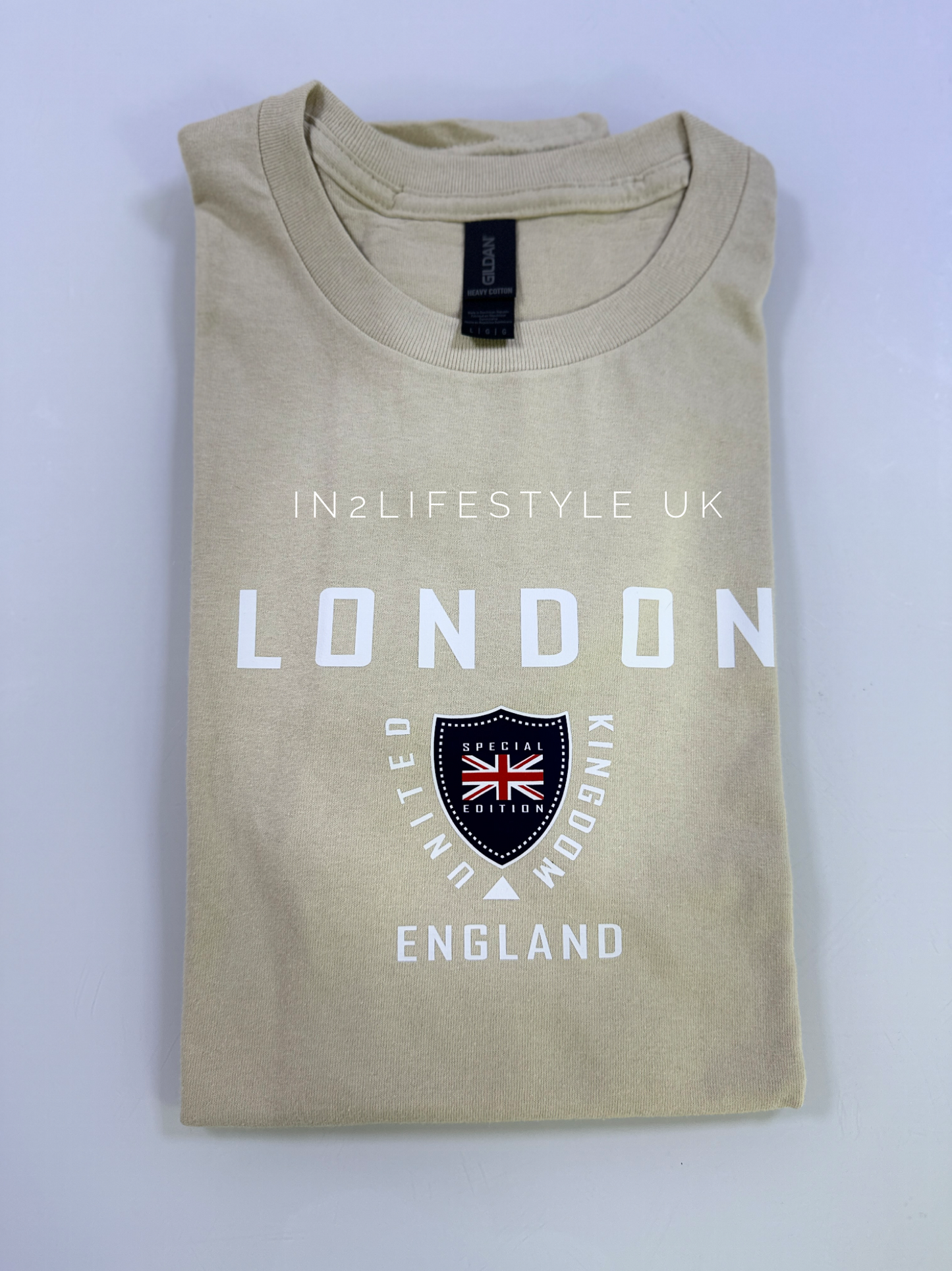 LST27 Standard London T-shirt