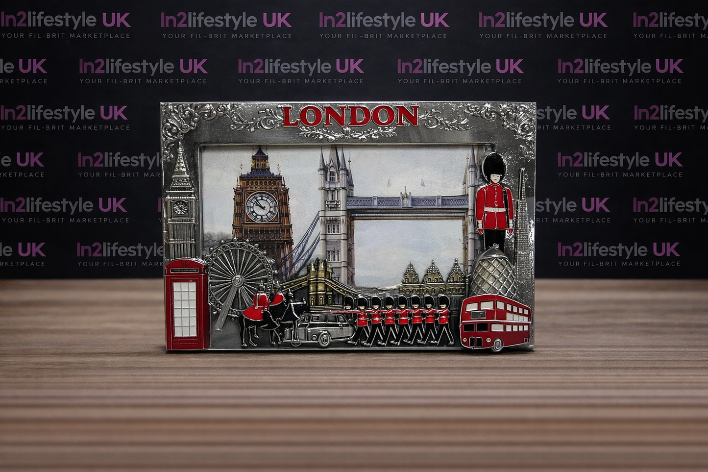 London Skyline / Landmark Metal Picture Frame Large