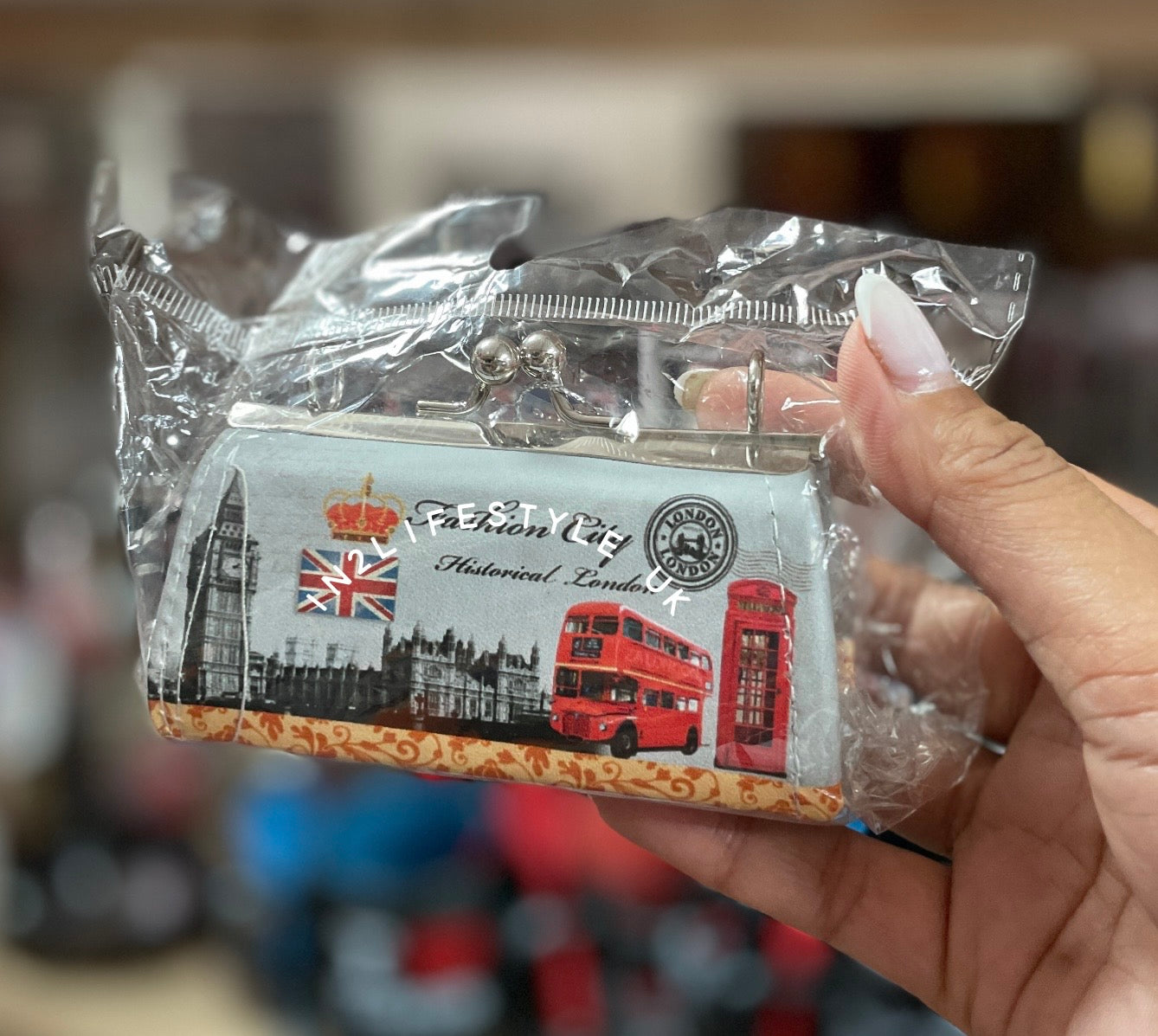 London Clip Coin Purse