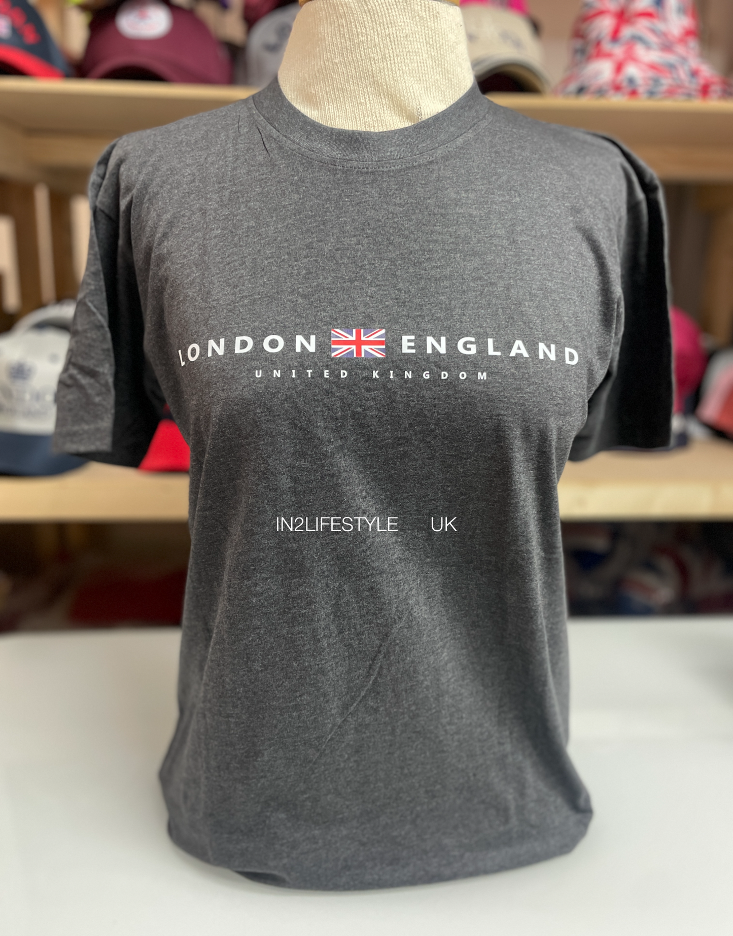 LST13 Standard London Tshirt