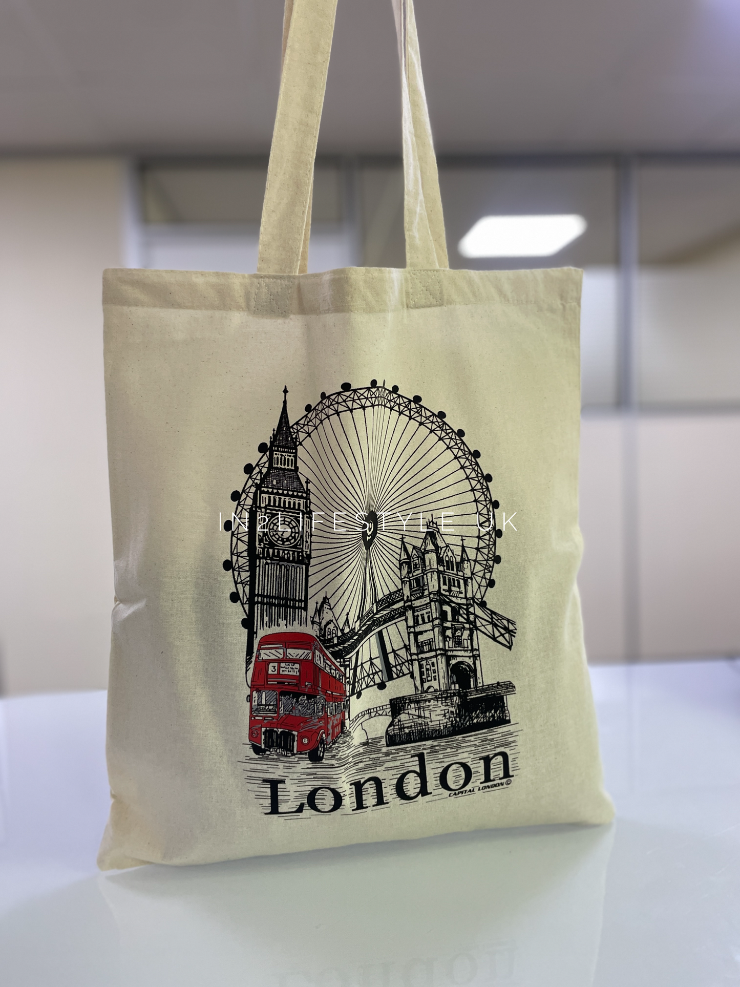 London Souvenir Cloth Tote Bags (no zipper)