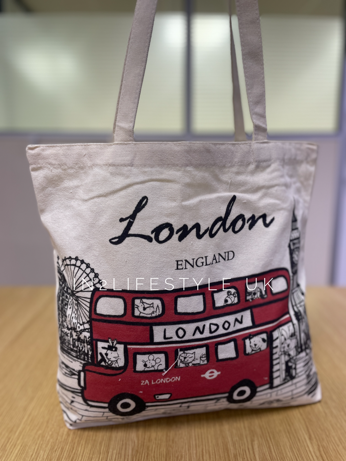 Premium Quality London Icon no zipper Tote Bag