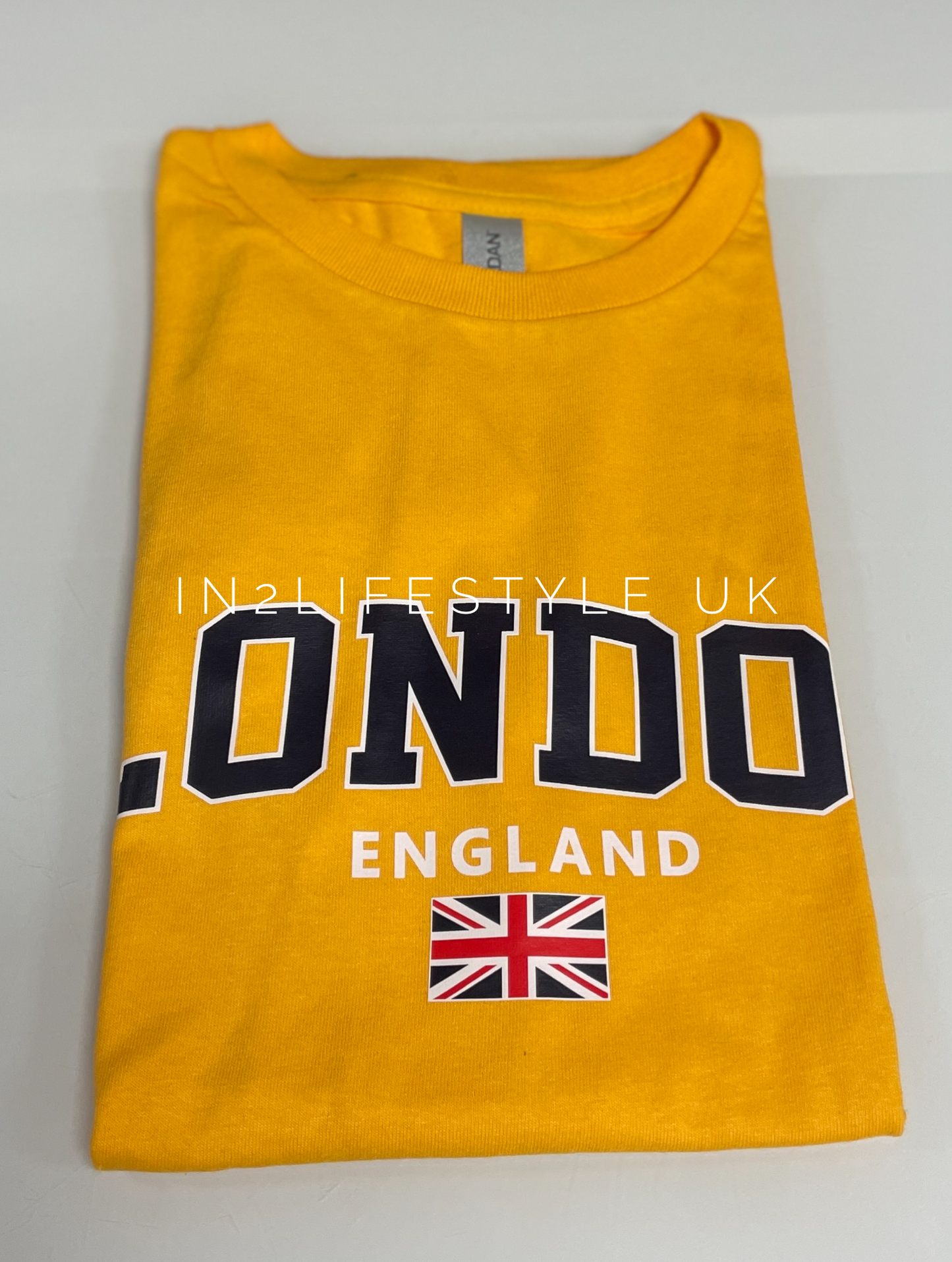 LST15 Standard London T-shirt