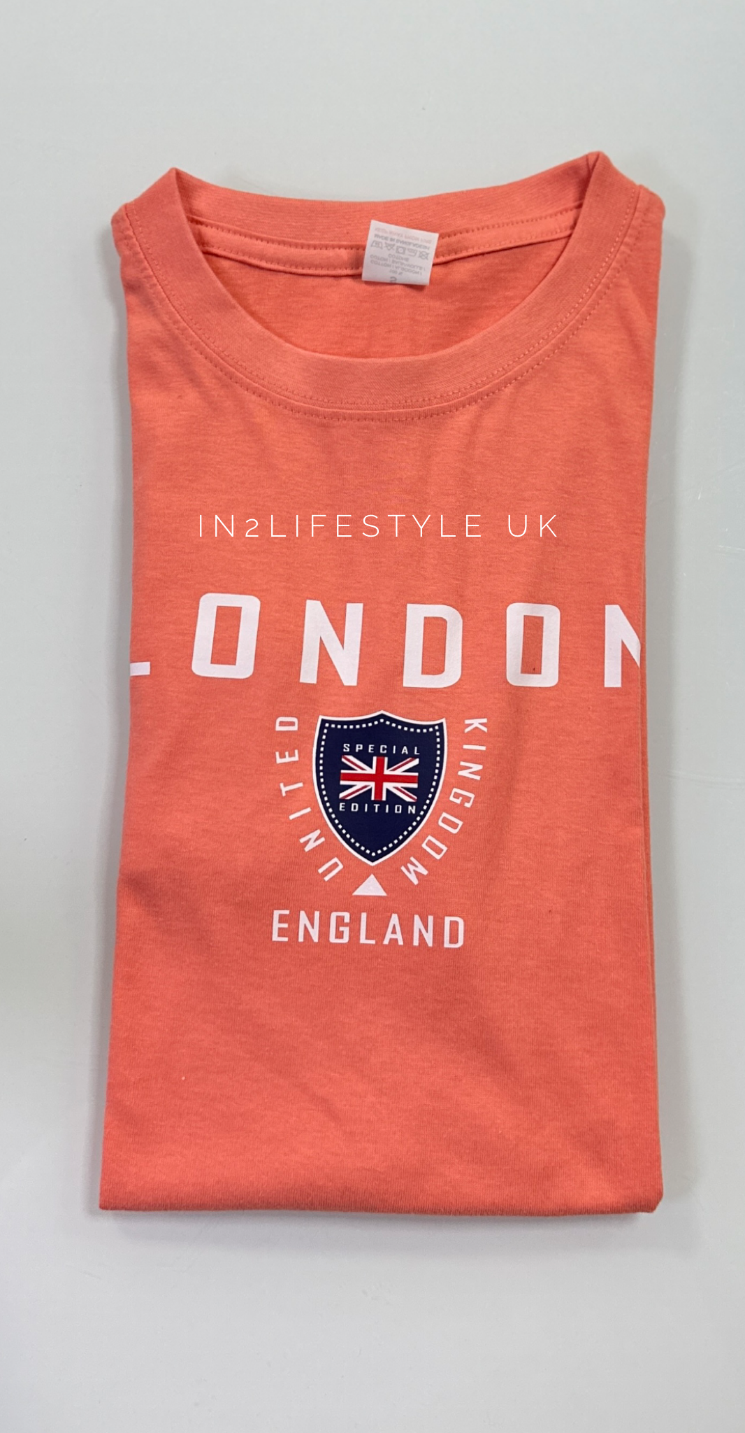 LST22 Standard London T-shirt