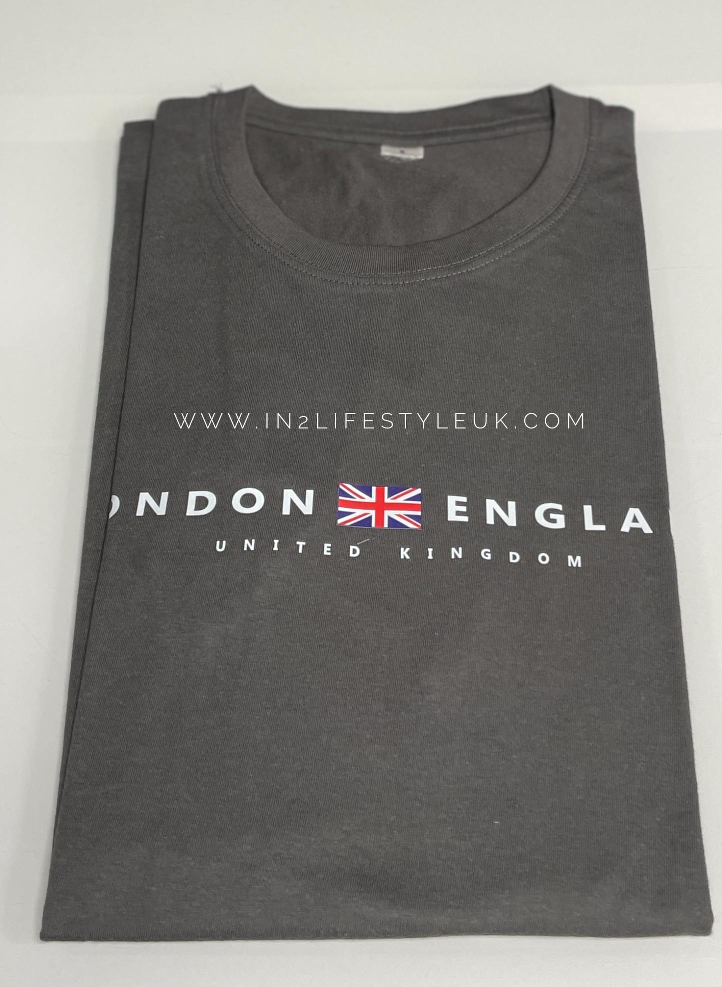 LST13 Standard London Tshirt