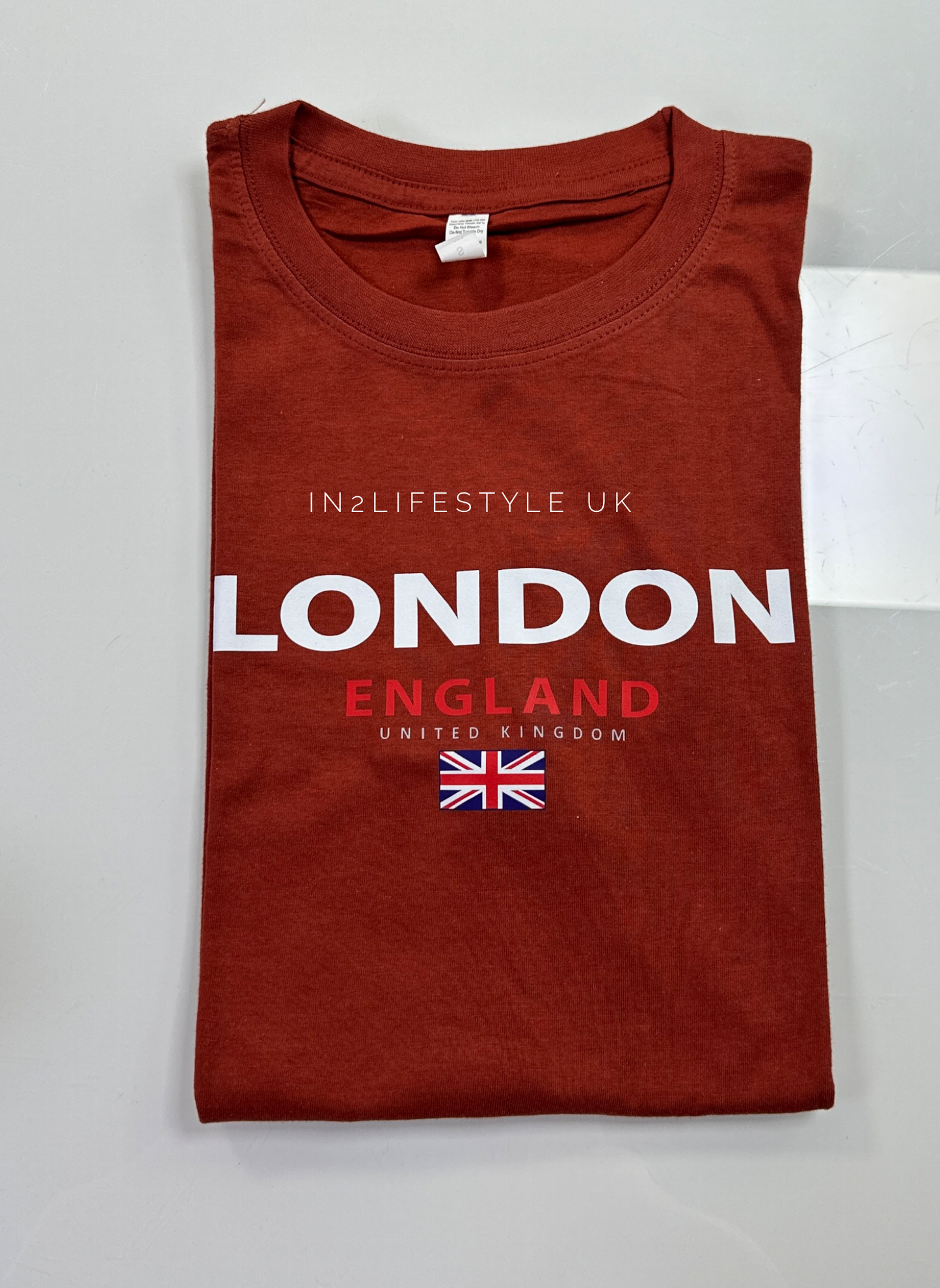 LST26 Standard London T-shirt