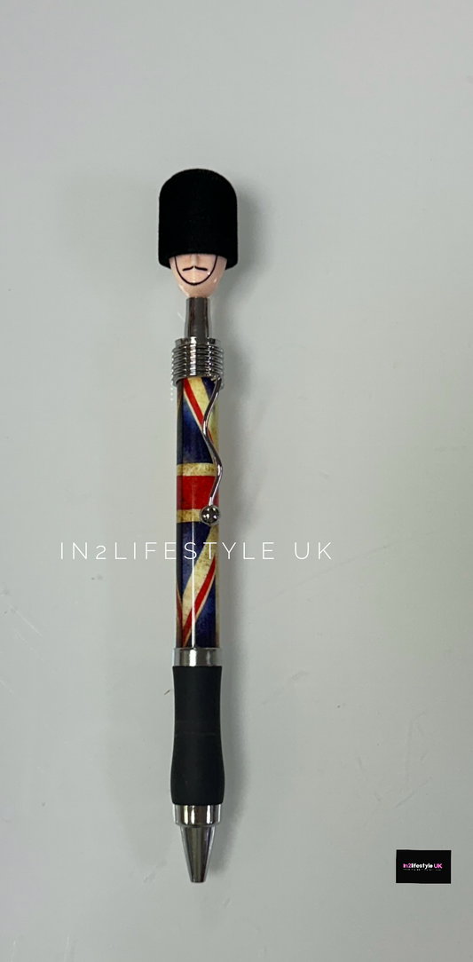 LP01 London Pen King's Guard 1