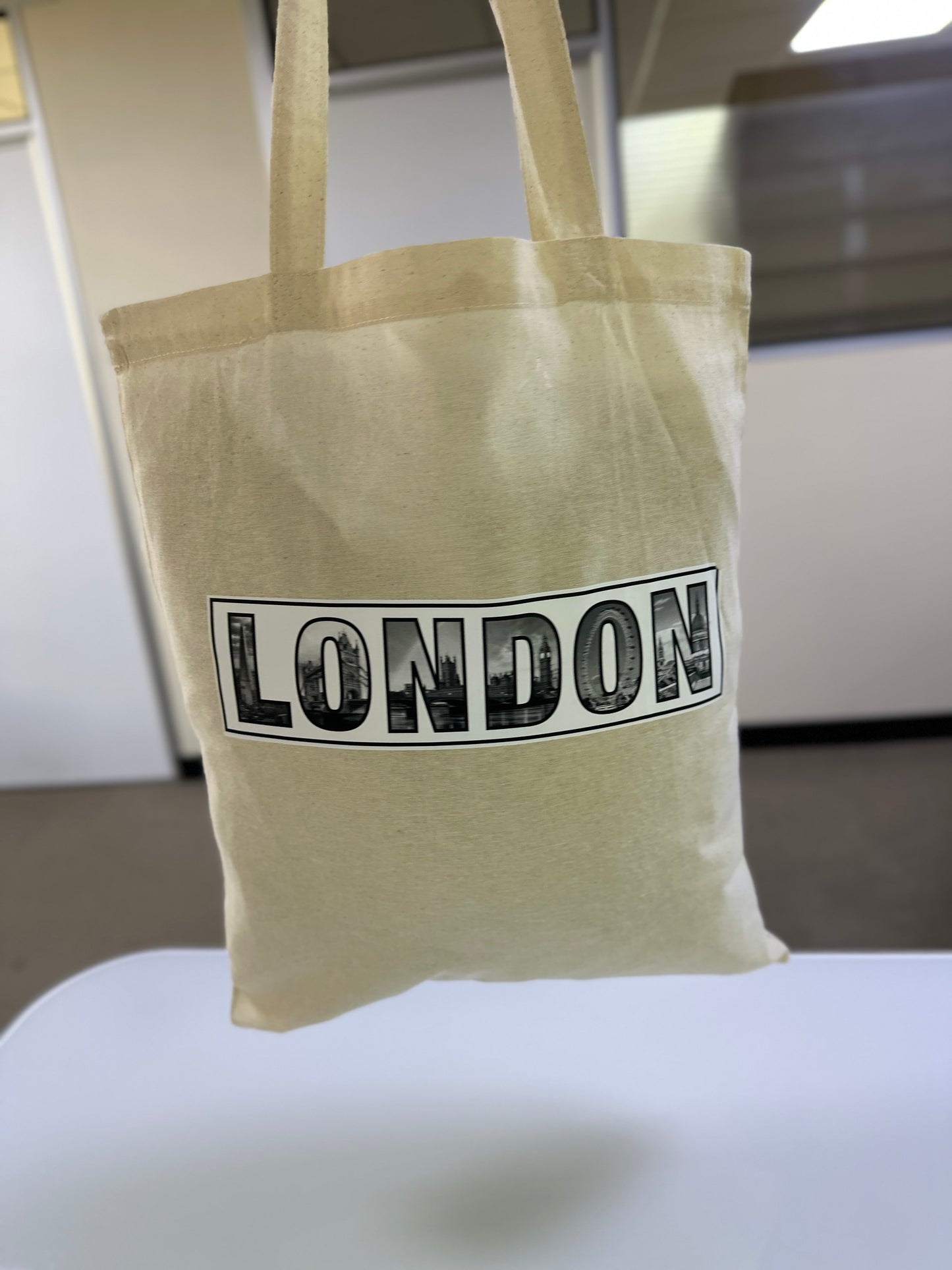 London Souvenir Cloth Tote Bags (no zipper)
