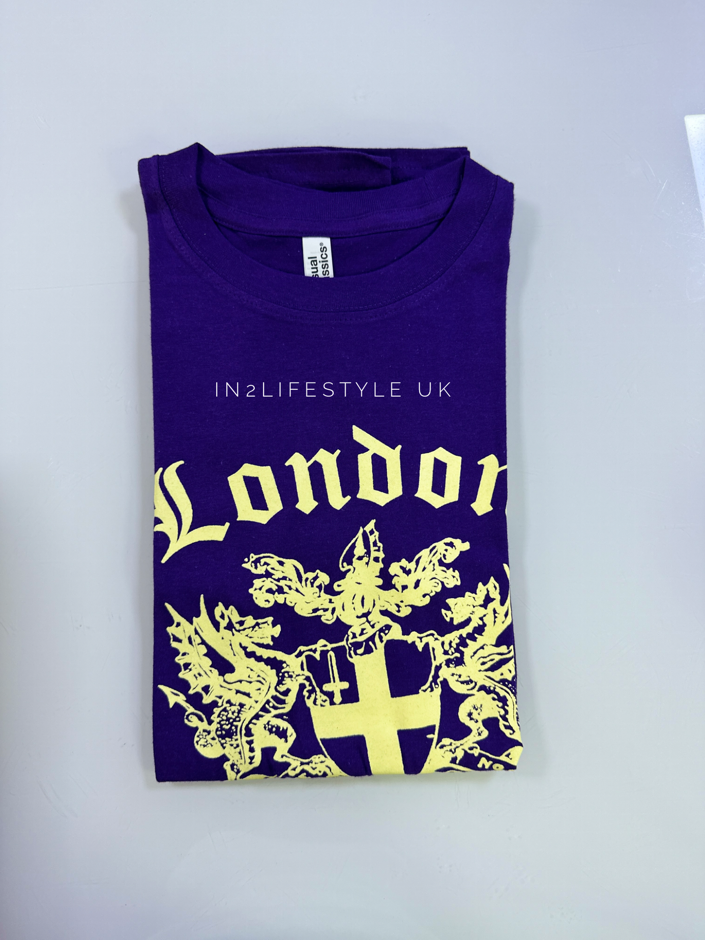 LST05 Standard London Tshirt